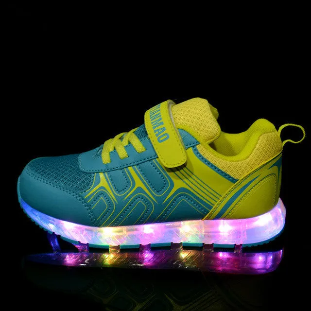 2017 New Children's Shoes Girls Casual Shoes USB Charging Spring Luminous Sneakers LED Glowing Boys Sports Shoes Kids Outdoor