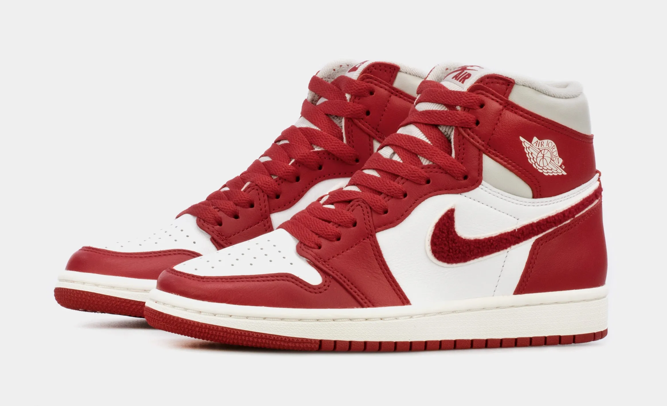 Air Jordan 1 High OG Newstalgia Womens Lifestyle Shoes (Red/White)