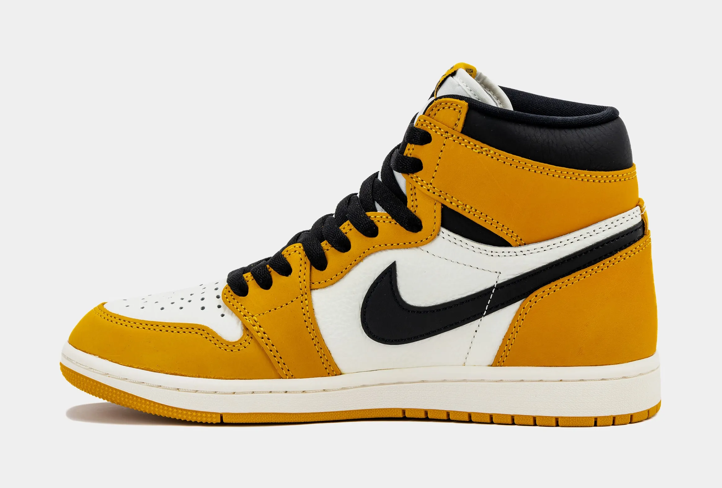 Air Jordan 1 Retro High OG Yellow Ochre Mens Lifestyle Shoes (Yellow Ochre/Sail/Black)