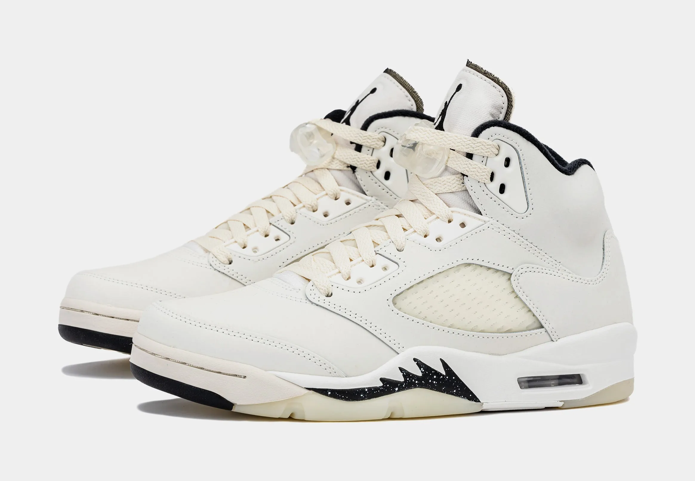 Air Jordan 5 Retro SE Sail Mens Lifestyle Shoes (Sail/Black/Light Orewood Brown/Coconut Milk)