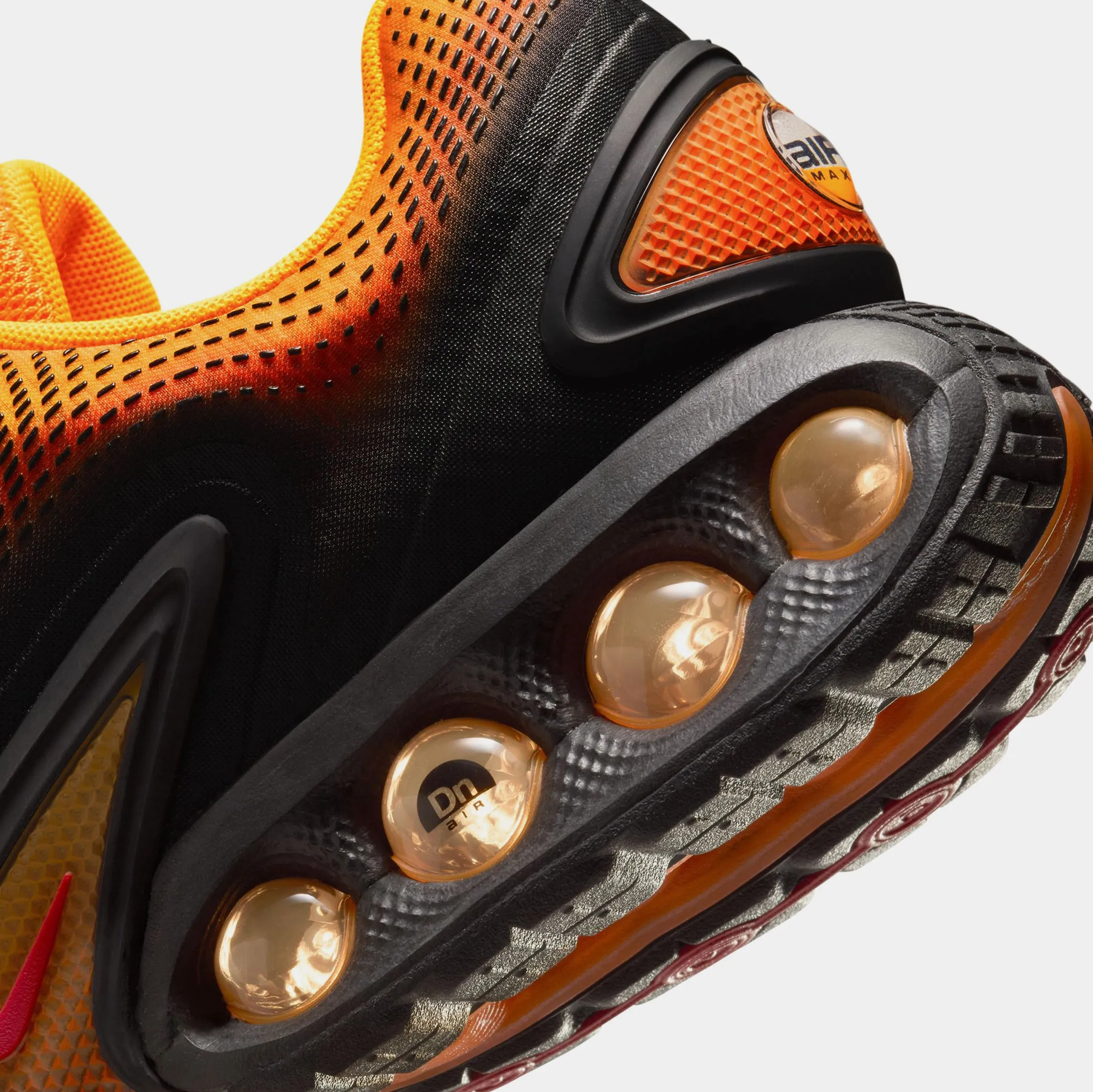 Air Max DN SE Laser Orange Mens Running Shoes (Laser Orange/Comet Red/Black)