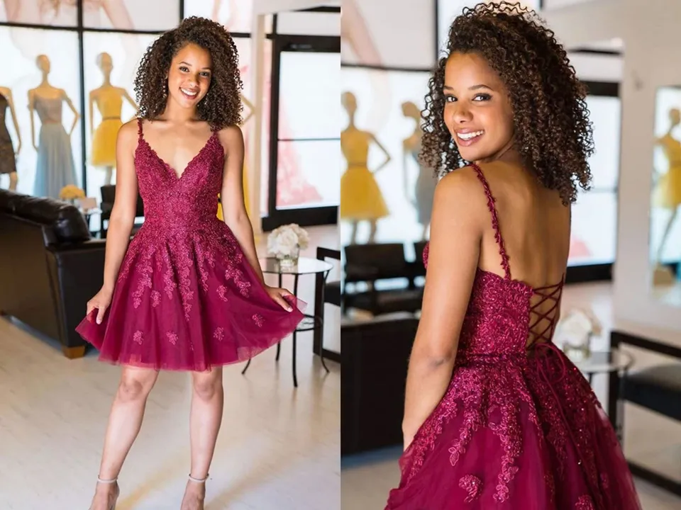 Cute V Neck Burgundy Appliques Short Prom Dress, Maroon Lace Formal Graduation Homecoming Dress