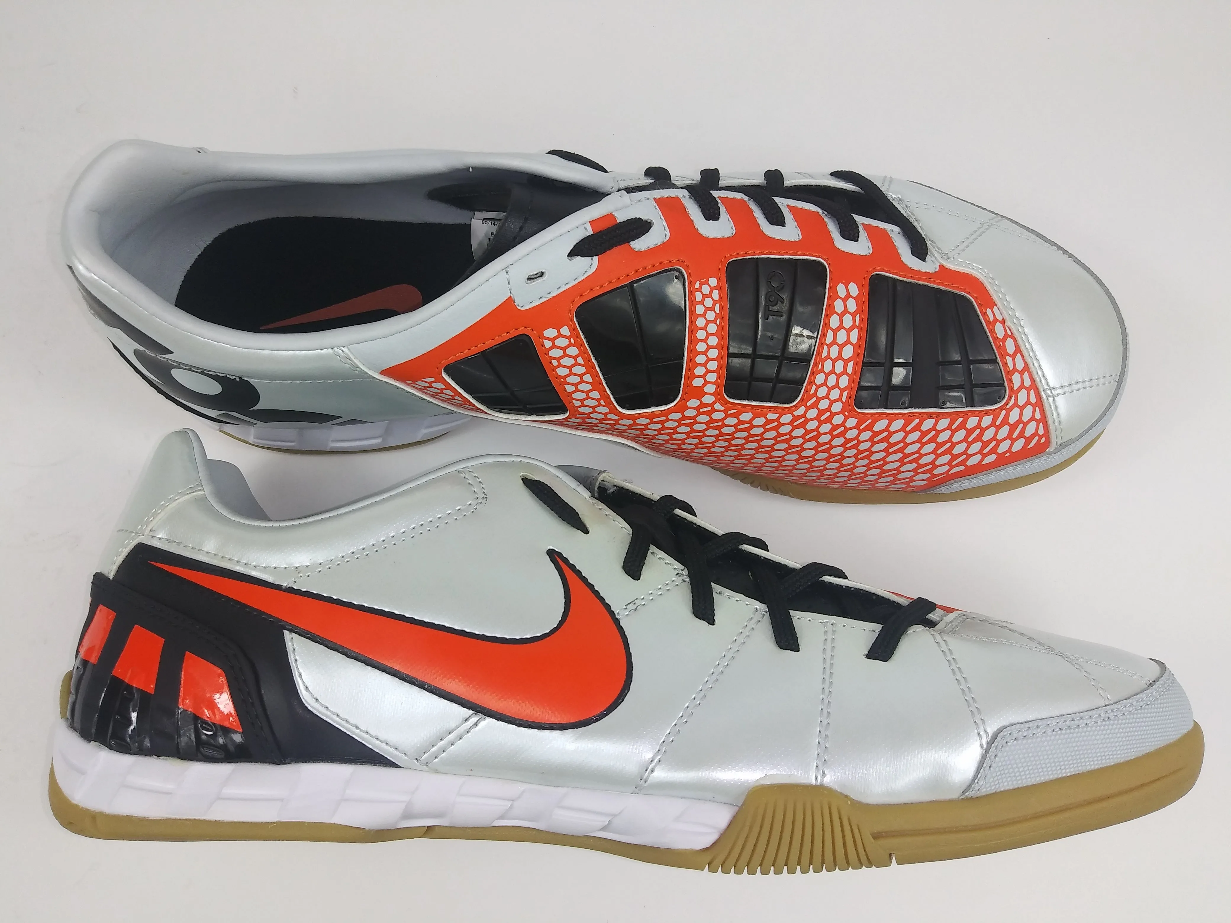 Nike Total90 Shoot lll IC Indoor Shoes White Orange