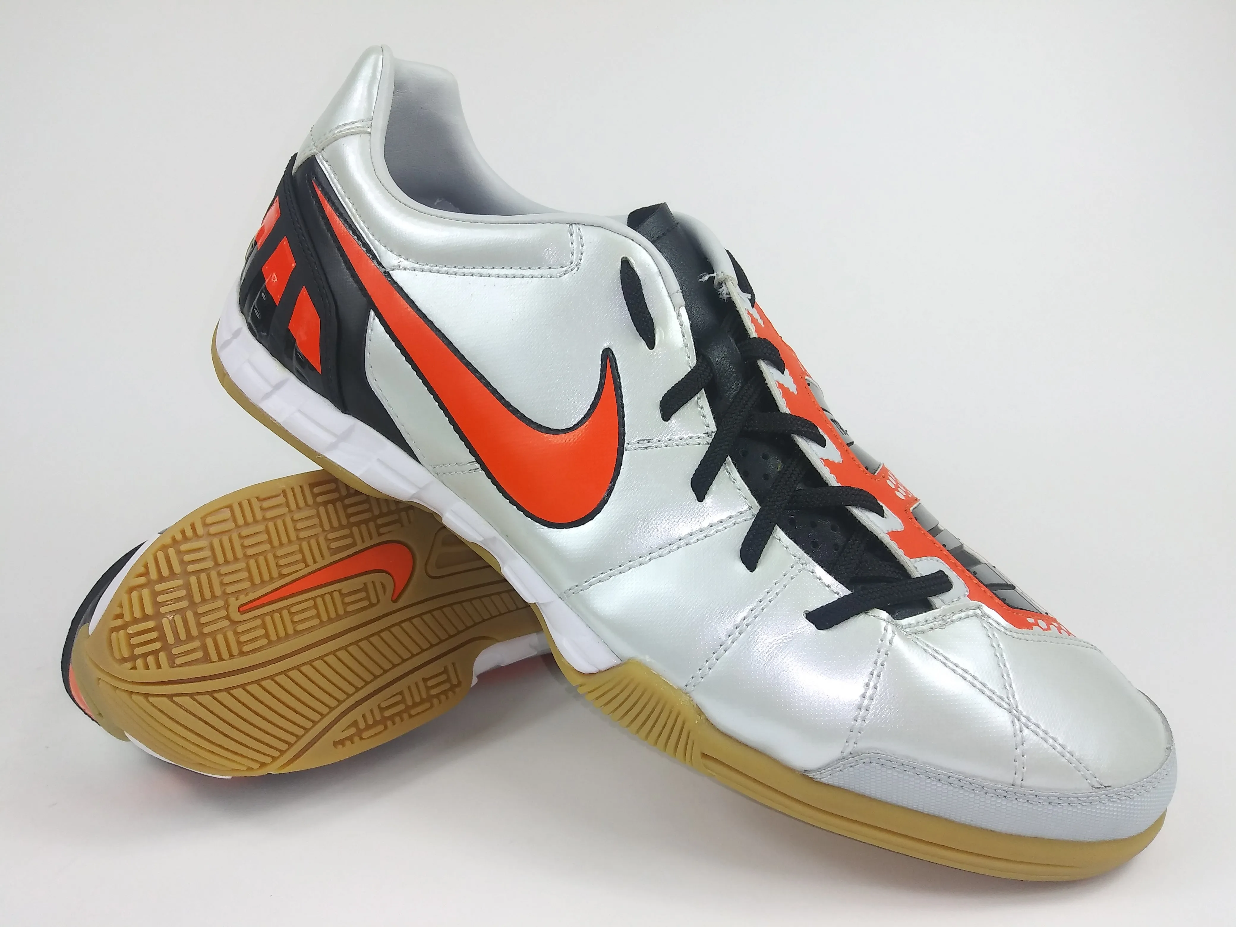 Nike Total90 Shoot lll IC Indoor Shoes White Orange